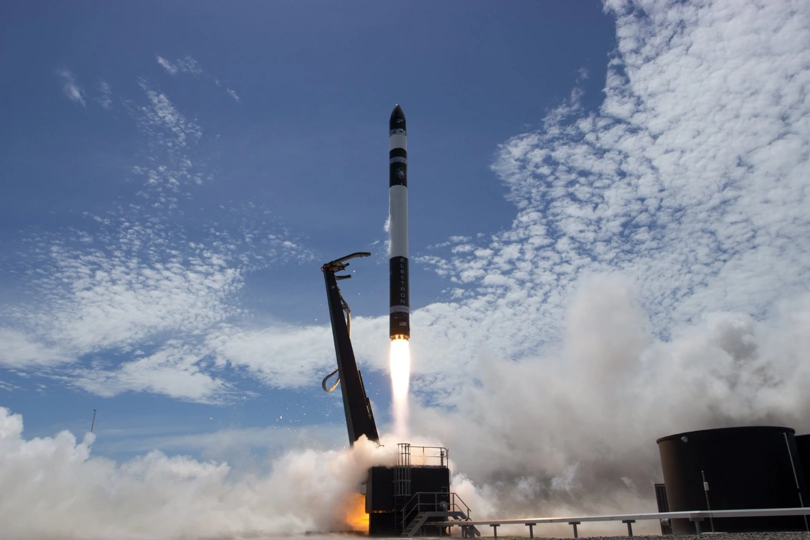 Electron lifting off