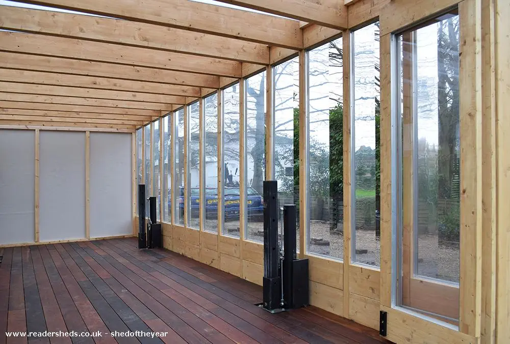 The Raisbury has the capacity to raise itself off the ground in the event of a flood using hydraulic legs