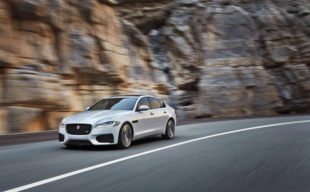 The 2016 Jaguar XF has rear and all-wheel drive