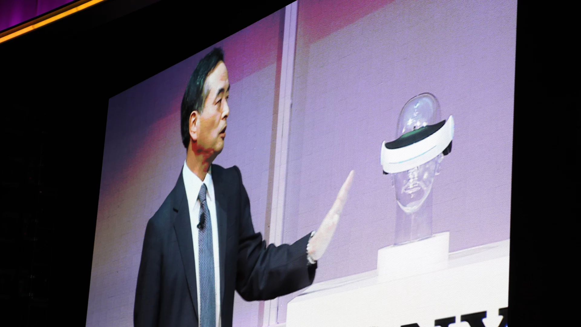 Sony unveils it personal 3D headset prototype