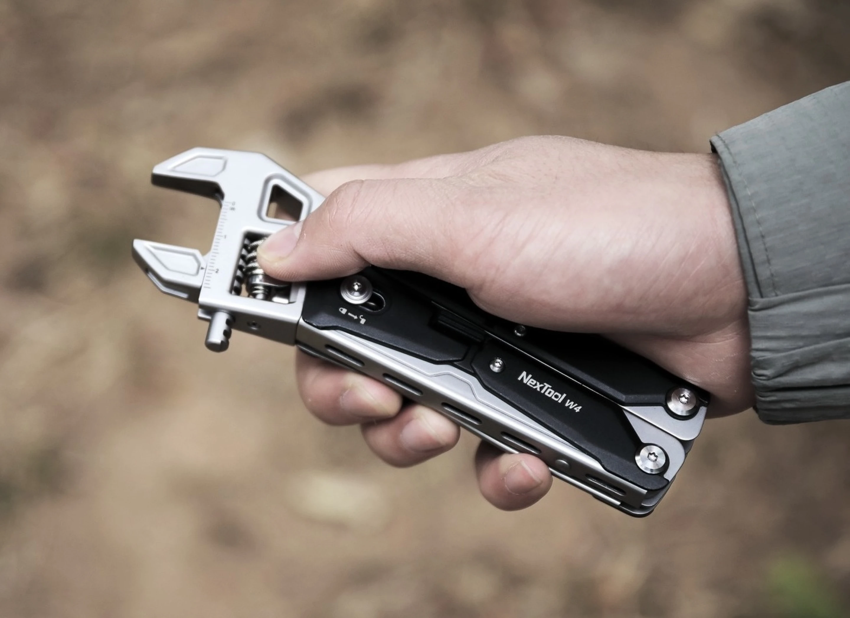 Nextool Mold System Nextool W4: Dual-mode wrench 11-in-1 multitool