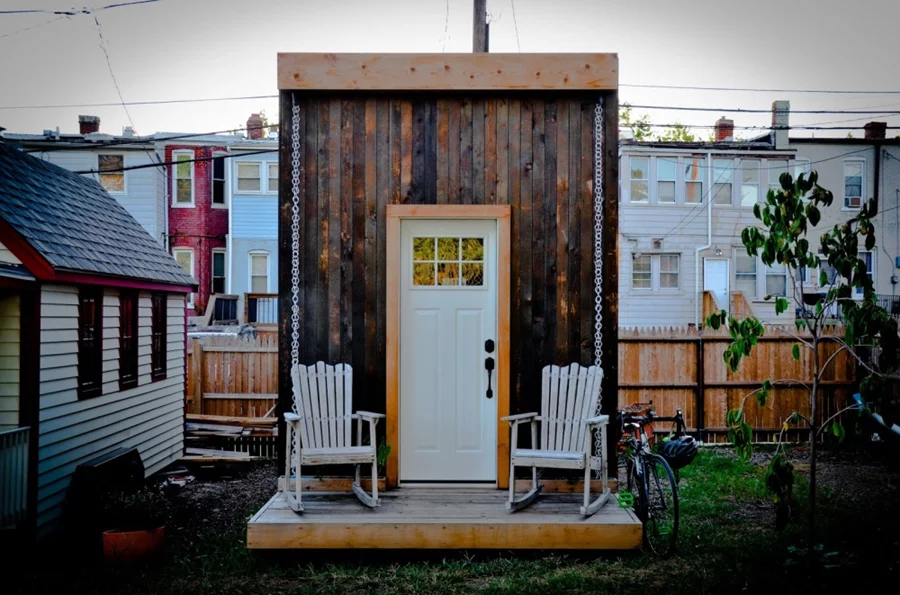The Matchbox is an off-grid and sustainable tiny house
