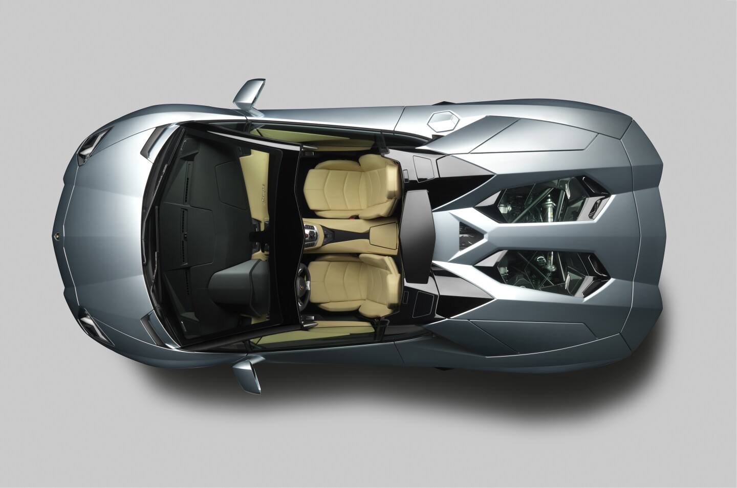 Lamborghini Aventador LP700-4 Roadster top view