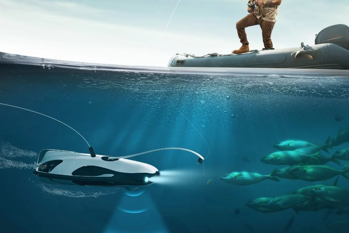 The PowerRay can dive 30 meters (98 ft) below the surface