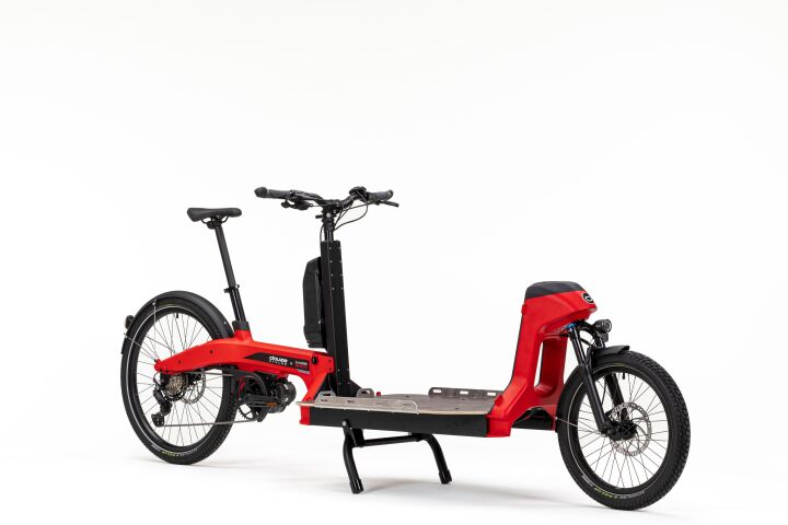 The Douze Cycles x La mobilité Toyota cargo ebike will be available through Toyota France's dealer network from September