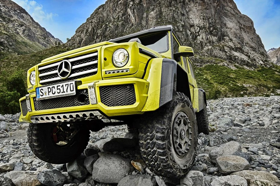 The G500 has a foot and a half of ground clearance