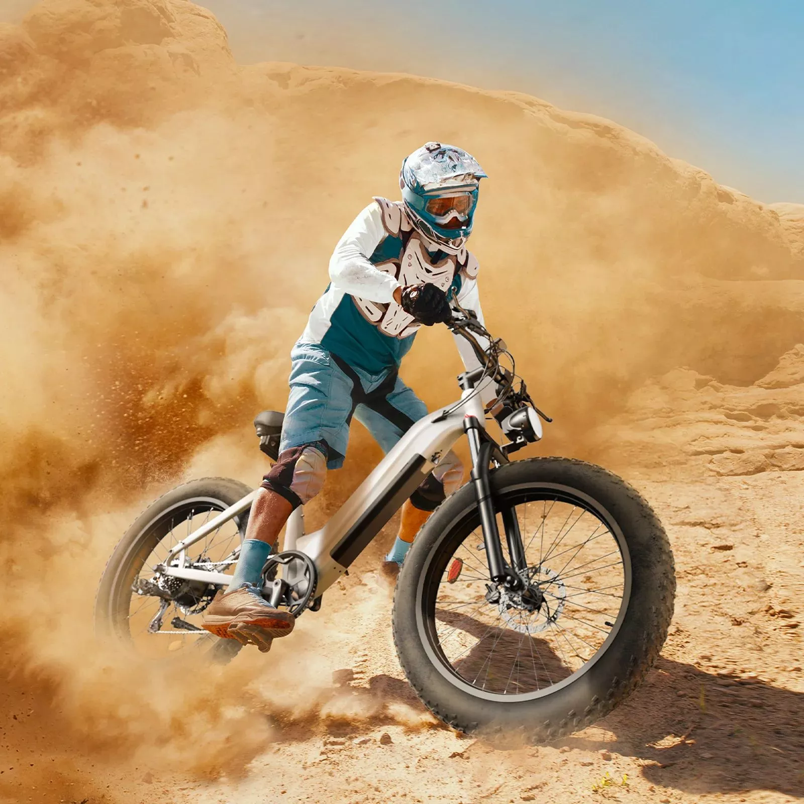 1,000-W peak motor, 60-mile battery and Shimano gears