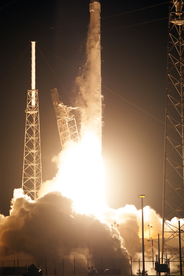 CRS-4 carried 5,000 lb of cargo (Image: NASA/Sandy Joseph and Kevin O'Connell)