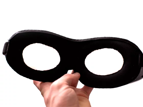 One of the 5 current prototypes being tested by LUMI Mask designer Taylor Franklin Hide