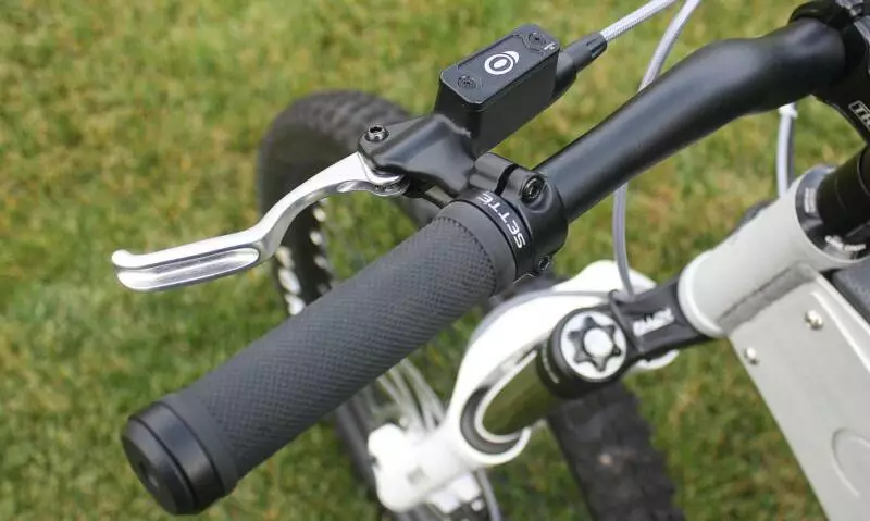 The Comoto, by Hirsch Design