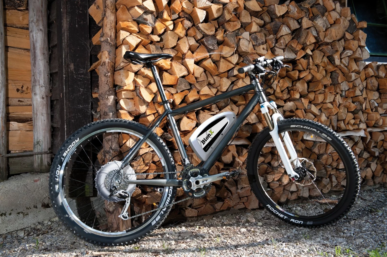 Bionx SeaScape 12 uses proportional assist technology found in pedal-assist bicycles