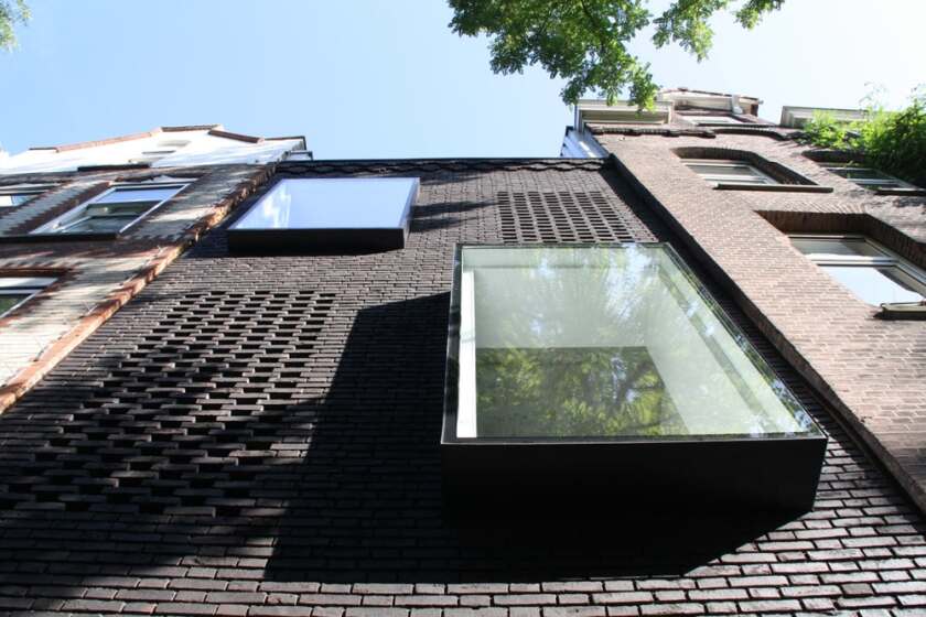 The SkinnyScar's patterned brick facade