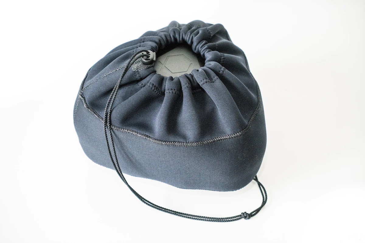 The Boxfish 360 comes with a neoprene bag