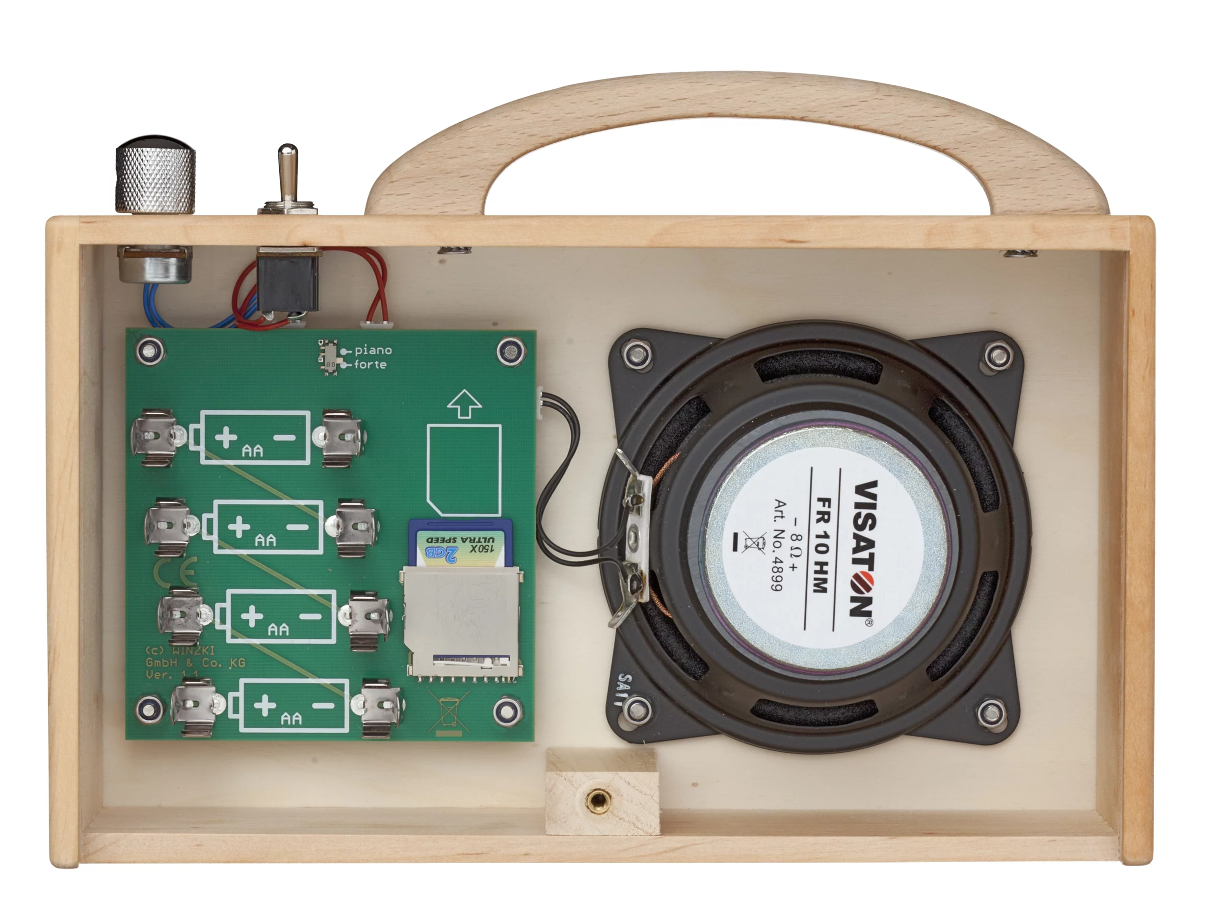 hörbert is powered by four AA batteries which are said to last for up to 45 hours of playback at an average volume