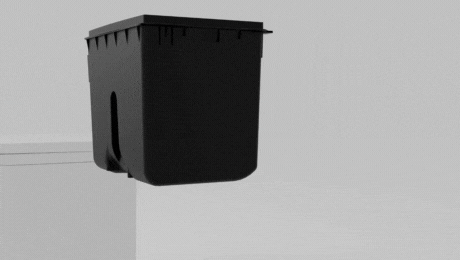 Whether you do it every use or after three to five, emptying the S1 waste bin is designed to be fast, clean and simple