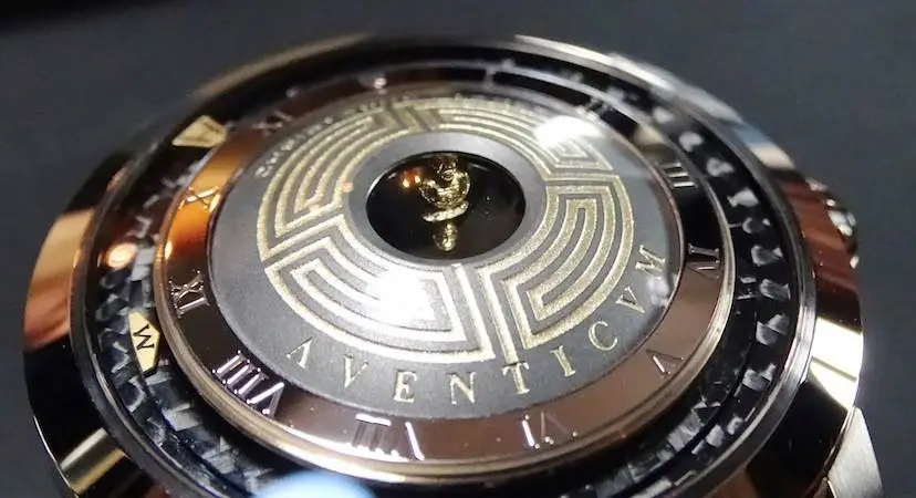 Detail highlighting the mirascope