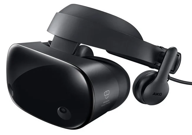 The Samsung HMD Odyssey has a built-in microphone and surround-sound headphones