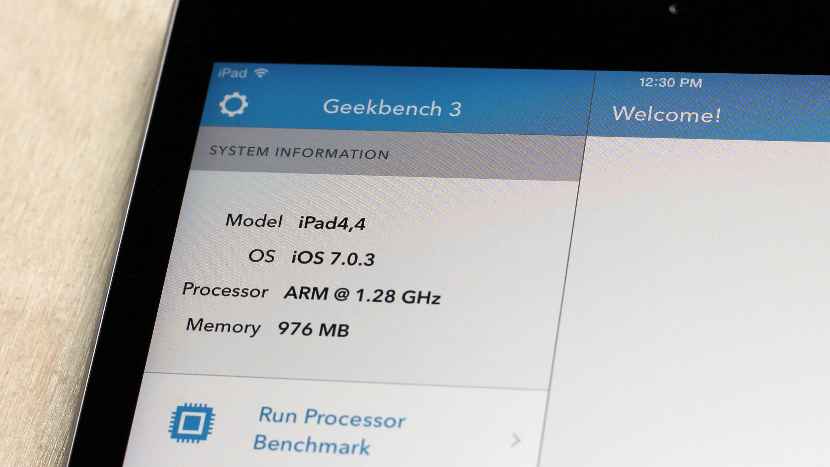 The Retina mini has the same A7 chip from the iPhone 5s and iPad Air