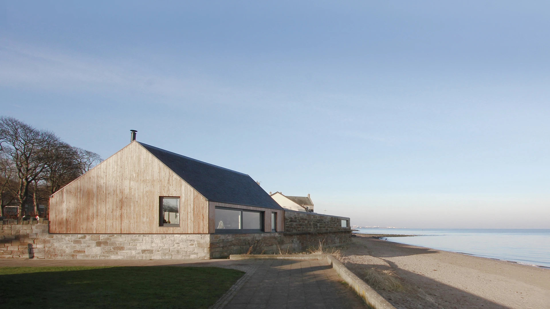 Edinburgh Road is a stunning blend of old and new