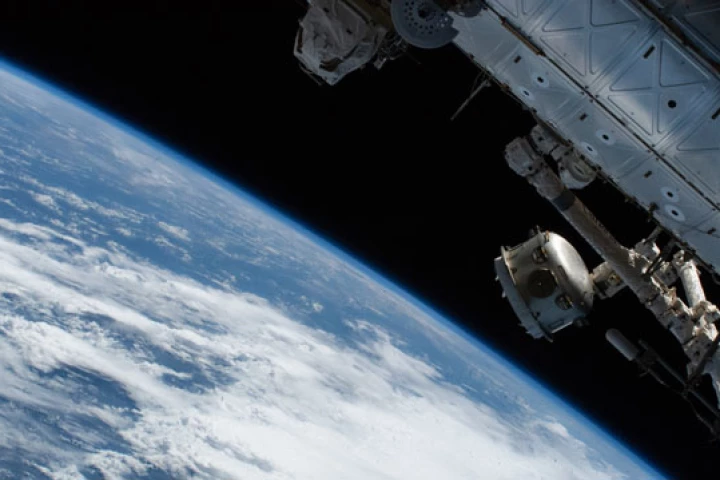 The Nanoracks system uses a special airlock dispenser