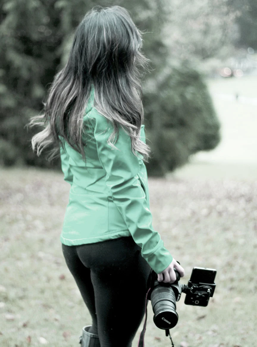 The Camlet Mount folds up for easy transport