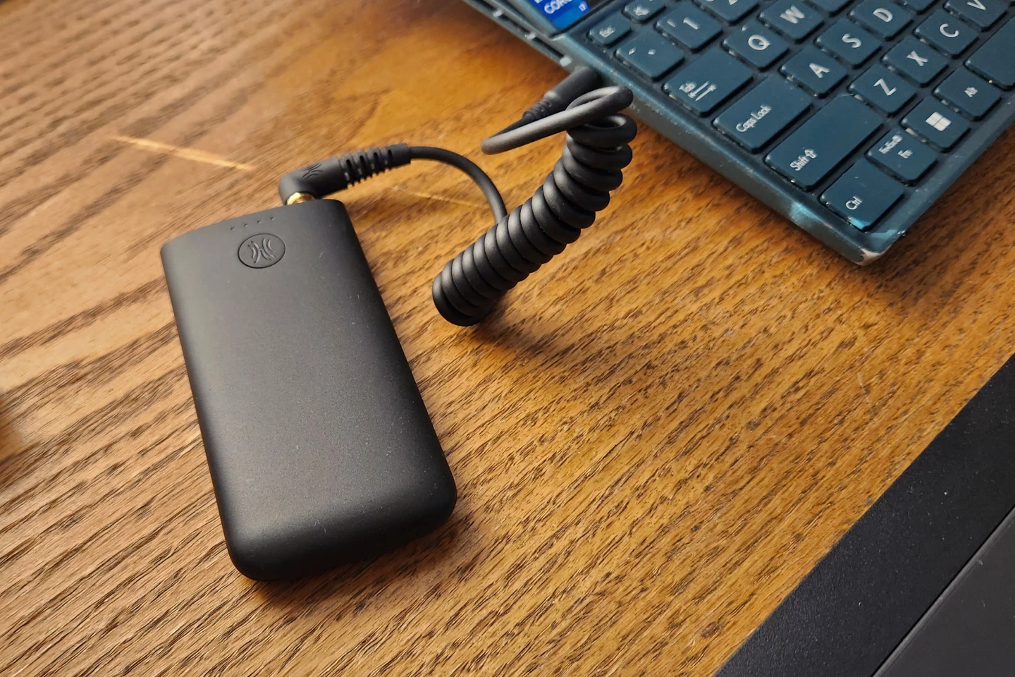 The OneOdio Studio Max 1 low-latency dongle plugs into your source with either 3.5-mm or 1/4-inch jack – it charges via USB C