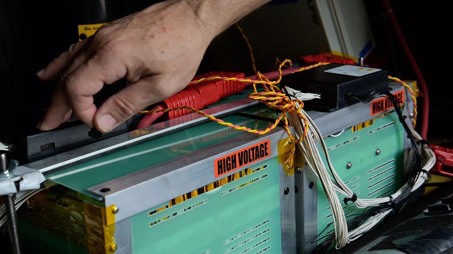 The solid-state battery pack installed in the Helios Horizon