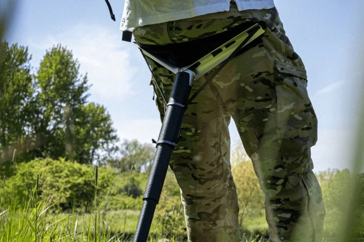 The new version of the Sitpack Zen stool can be deployed in just a few seconds