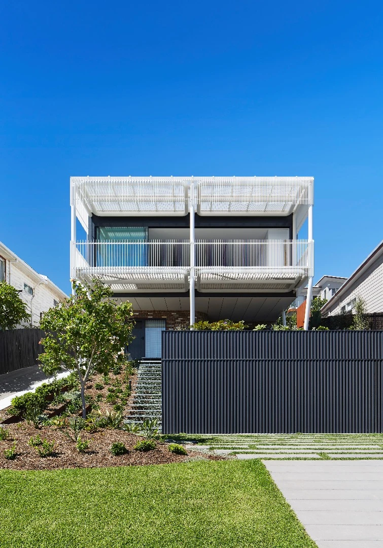Greenacres' raised main living space is inspired by the Macrobinoculars Luke Skywalker used in The Empire Strikes Back
