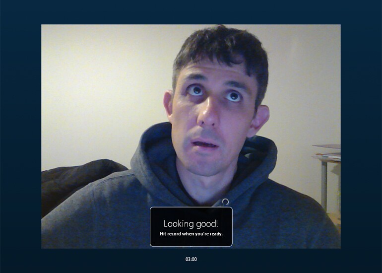 Leave video voicemails for contacts