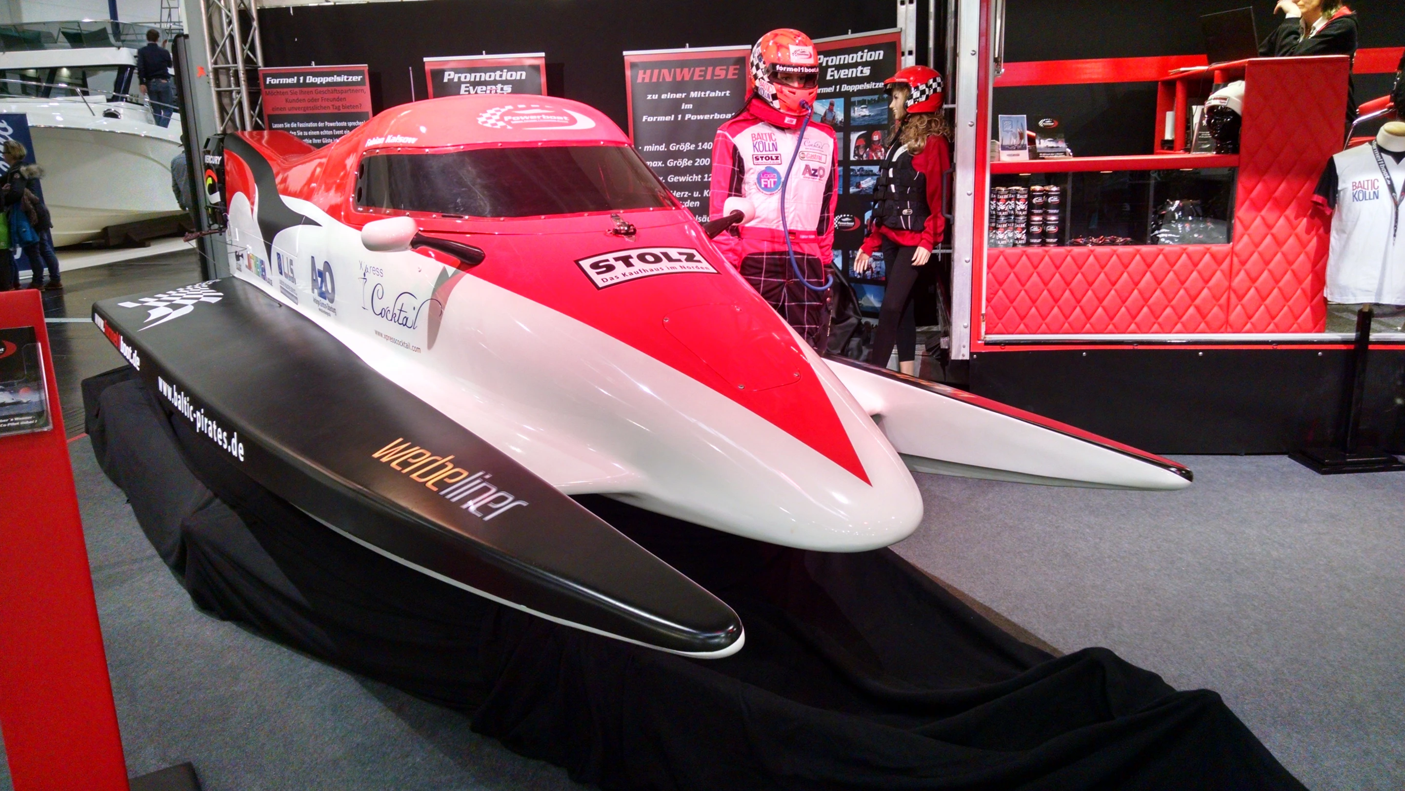 Powerboat World at Boot Düsseldorf 2015 (Photo: C.C. Weiss/Gizmag)
