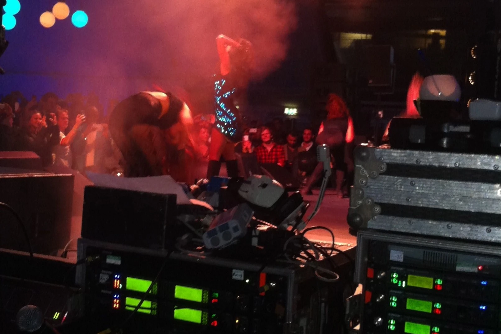 CuteCircuit's Twitter dress during Nicole Scherzinger's concert