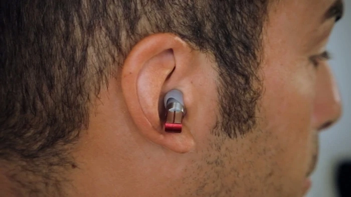 Split is controlled by gentle "bite clicks"