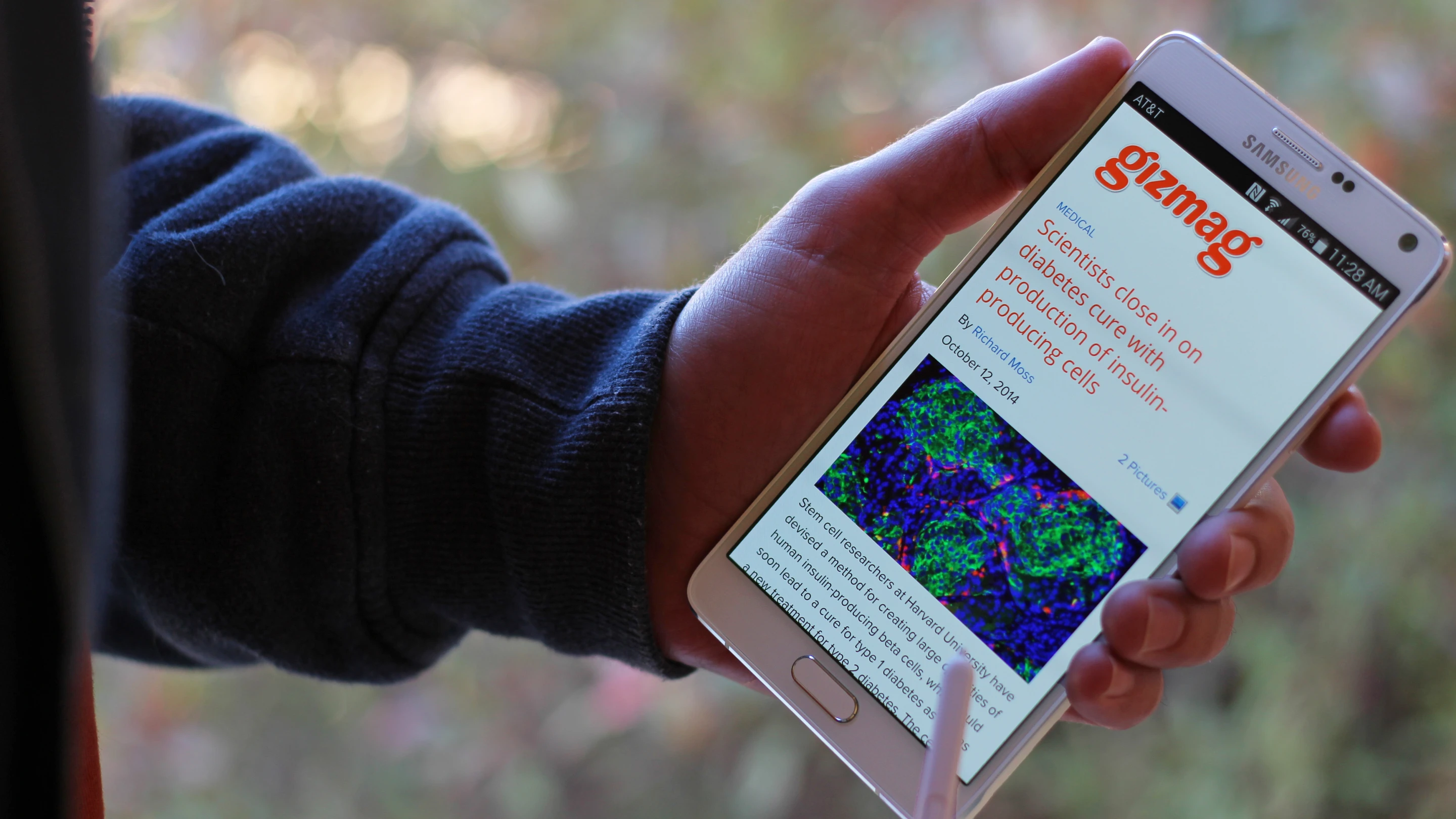 Samsung Galaxy Note 4 (Photo: Will Shanklin/Gizmag.com)