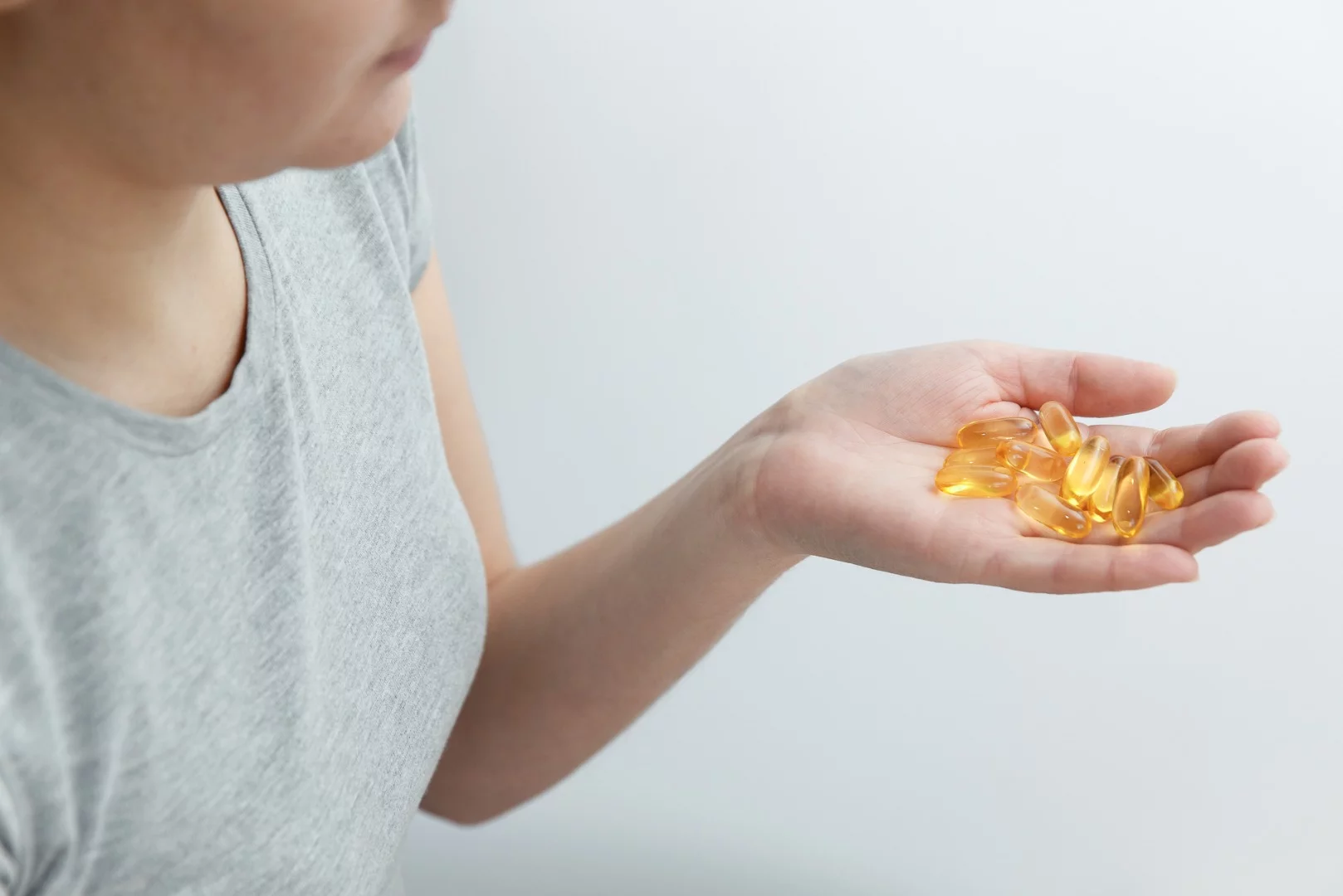 A large study has found that consuming fish oil and probiotics during pregnancy and breastfeeding can reduce a child's risk of developing allergies and eczema