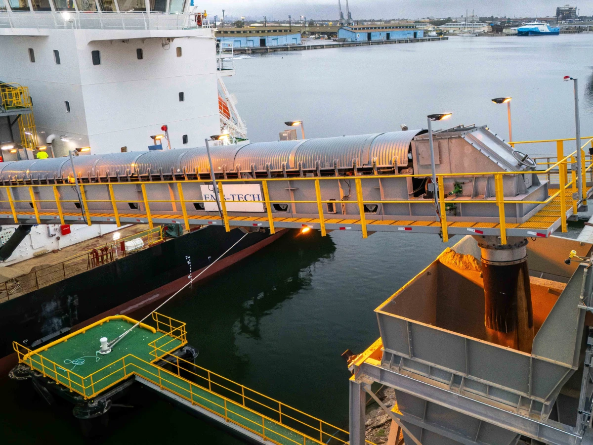 The ship’s self-loading and unloading system features a single hopper that automatically transfers the heavy stone cargo