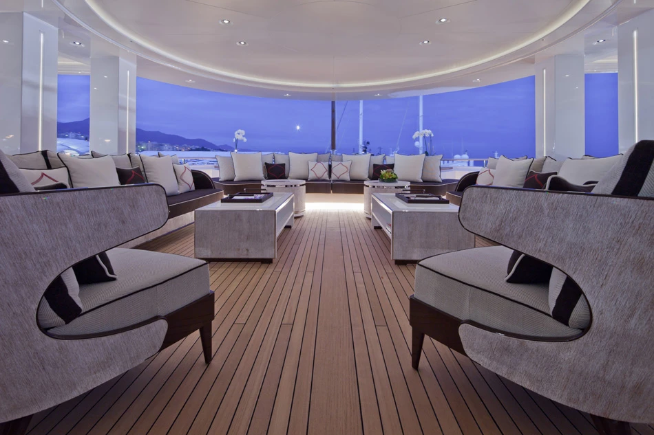 Chopi Chopi: meet the floating-house megayacht with mammoth proportions