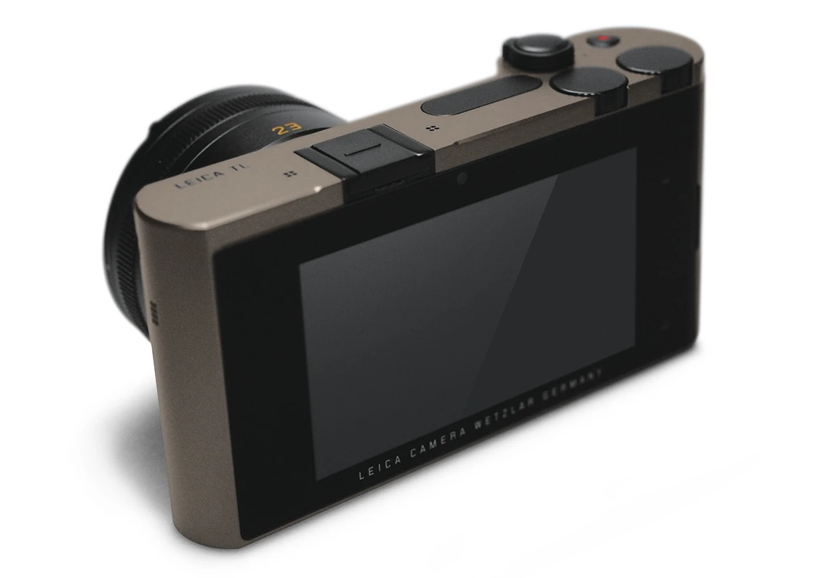 On the rear of the Leica TL is a large touchscreen display