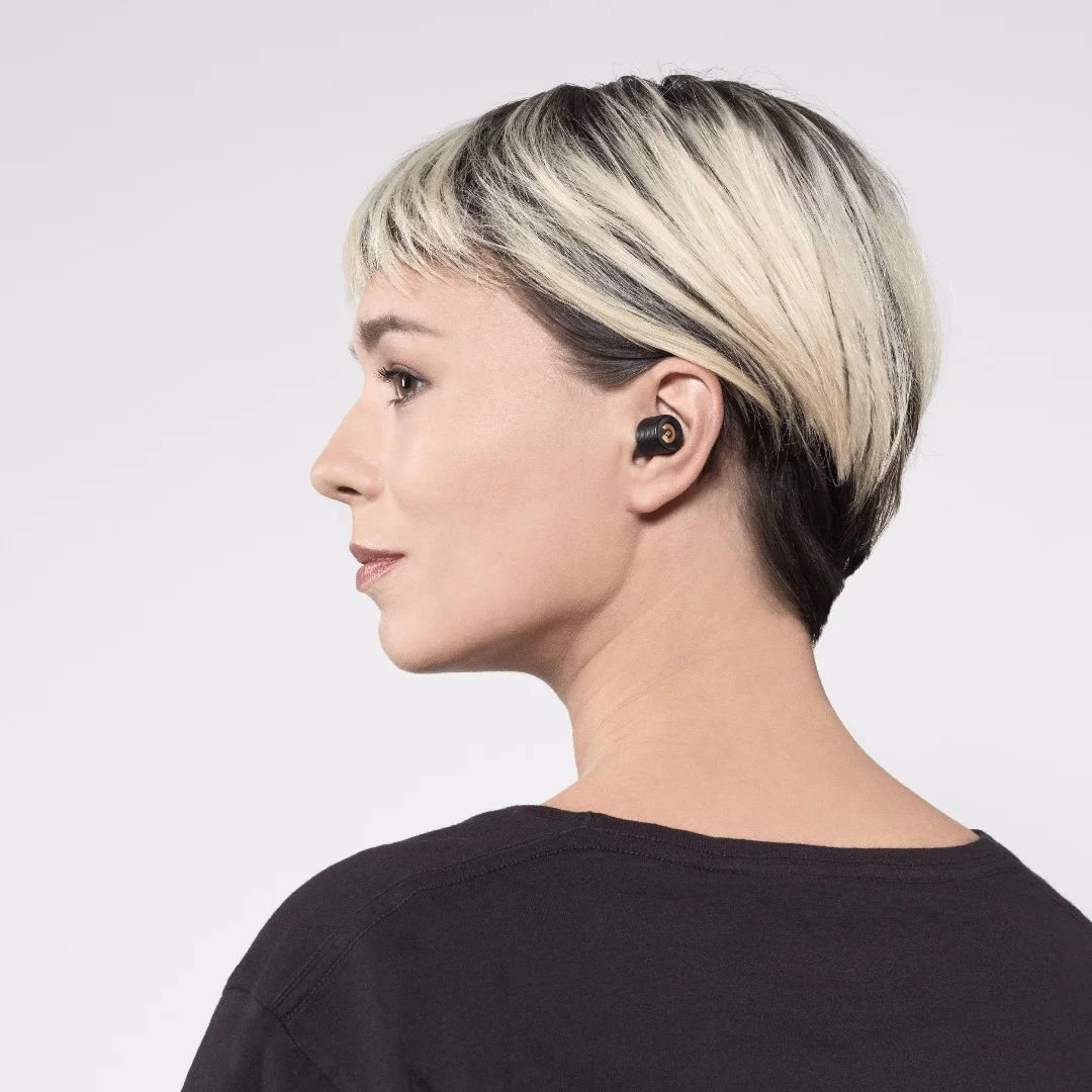 The Earin Bluetooth earphones are now available to buy