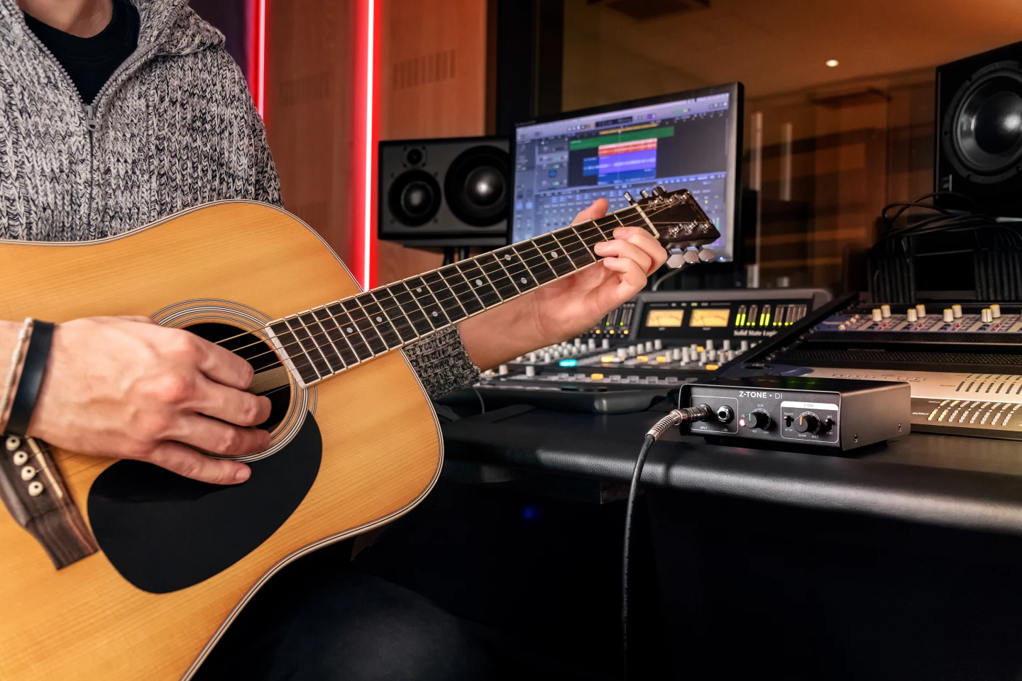 The Z-Tone DI can shape the sound of acoustic and electric guitars, and bass guitars too