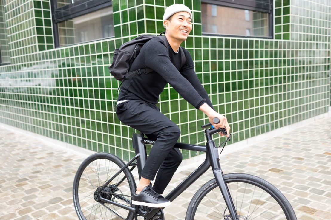The Cowboy e-bike's intelligent motor assist system that kicks in when the rider starts off and when going up hills