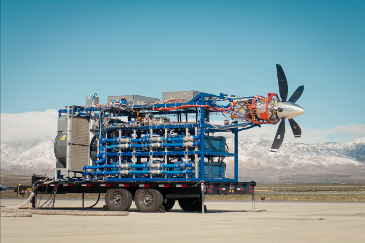 Universal Hydrogen's "Iron Bird" megawatt-class airliner propulsion test rig has been adapted to run on liquid hydrogen fuel modules – the biggest aircraft engine ever to do so
