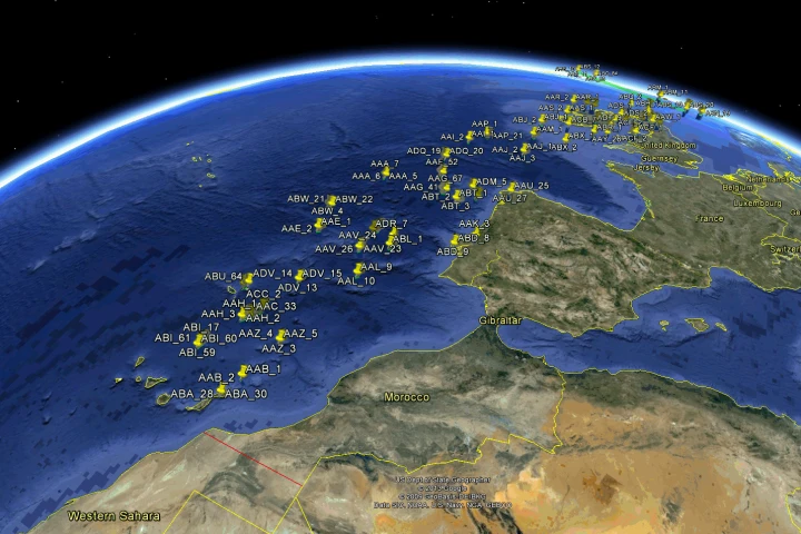 ESA’s Proba-V satellite pinpointed the location of aircraft in flight over the Atlantic approach to western Europe and the UK through their ADS-B signals