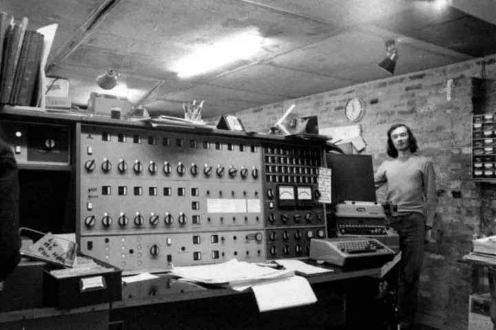 Stuart Fyfe with Flossie in the early 1970s (Image: The National Museum of Computing)