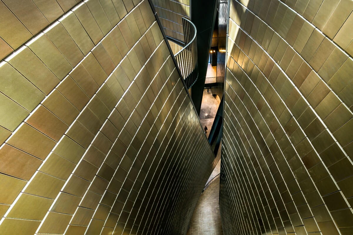 Over 220,000 specially designed tiles cover the National Music Centre, both inside and out