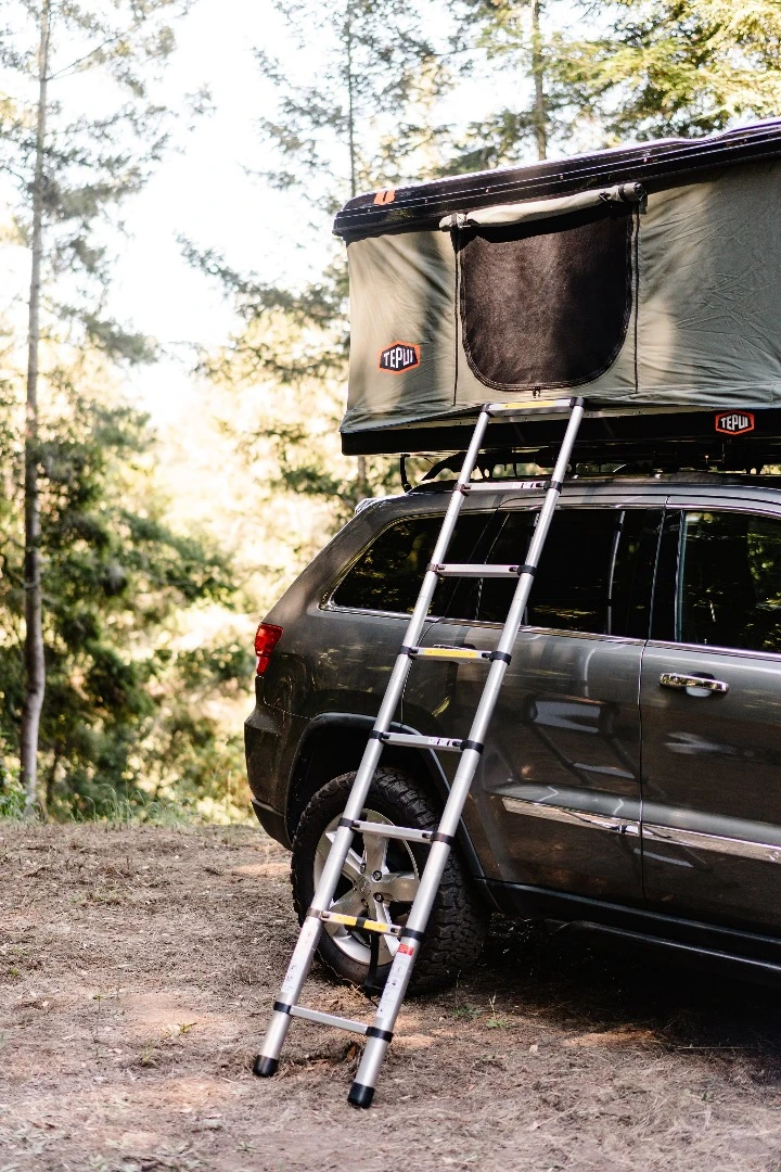 Tepui HyBox roof-top tent