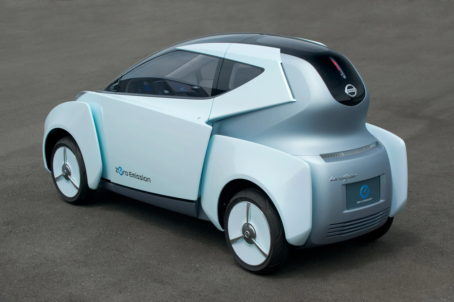Nissan's LandGlider