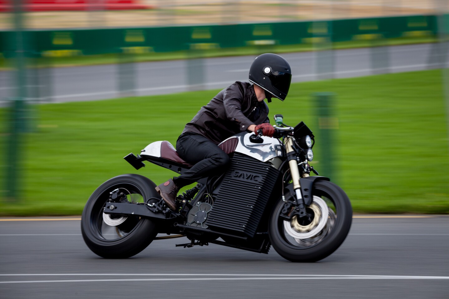 The first prototype had issues with ground clearance – its squared-off battery box would drag in the corners