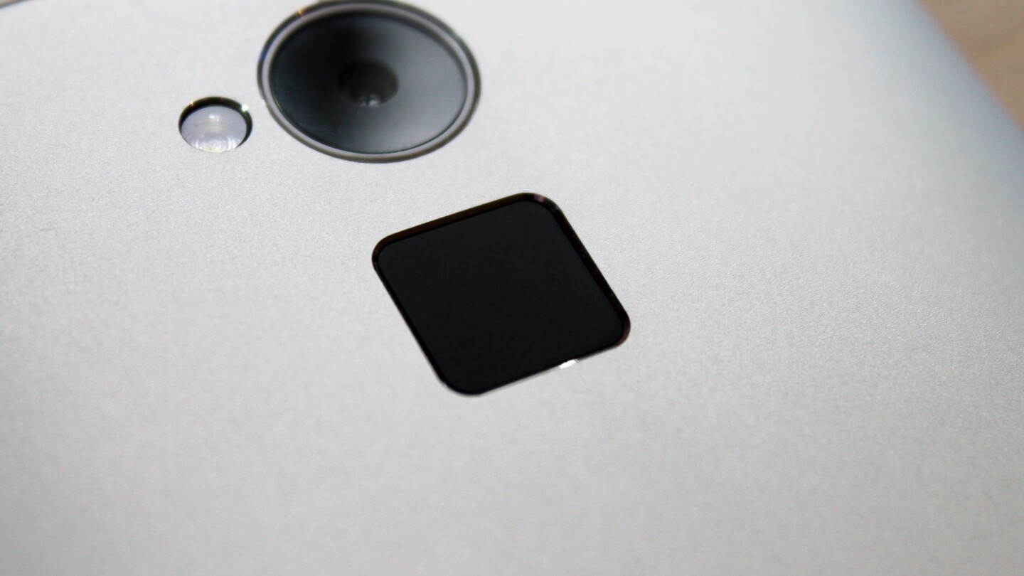 You have to slide your finger over the One max's fingerprint scanner, if you choose to setup fingerprint security