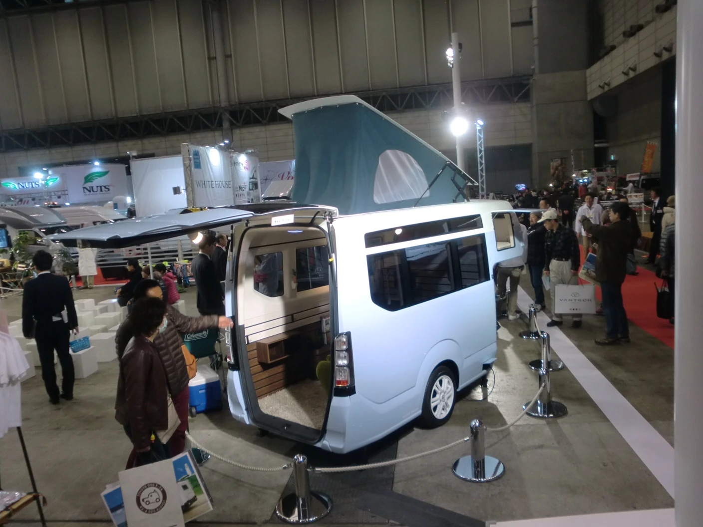 Access inside the N-Camp is also through a large single piece tail gate (Photo: Stephen Clemenger/Gizmag.com)
